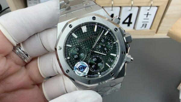 Audemars Piguet Watch 26420 White