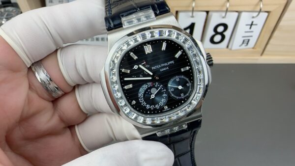 Patek Philippe Royal Oak 5724 Blue