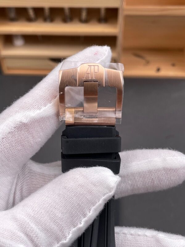 Audemars Piguet Watch 26638