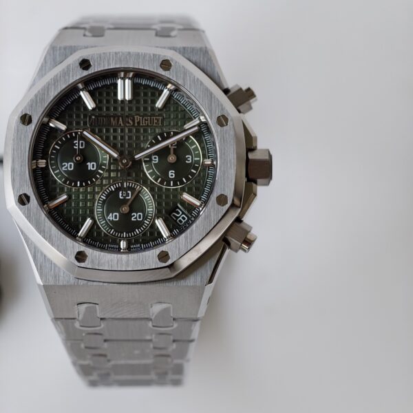 Audemars Piguet Royal Oak 26240 Smoked