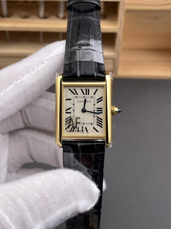 Cartier Tank (TANK) Yellow Gold