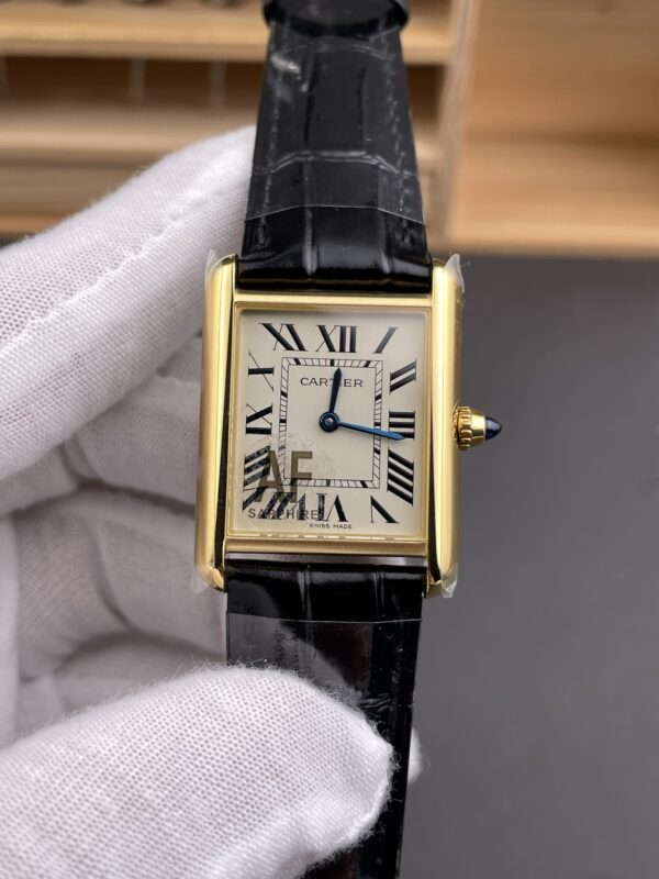 Cartier Tank (TANK) Yellow Gold