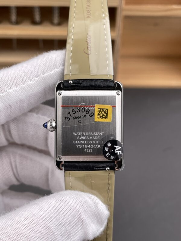 i1766515153404_6795_0_4-3.jpg Cartier Tank (TANK)