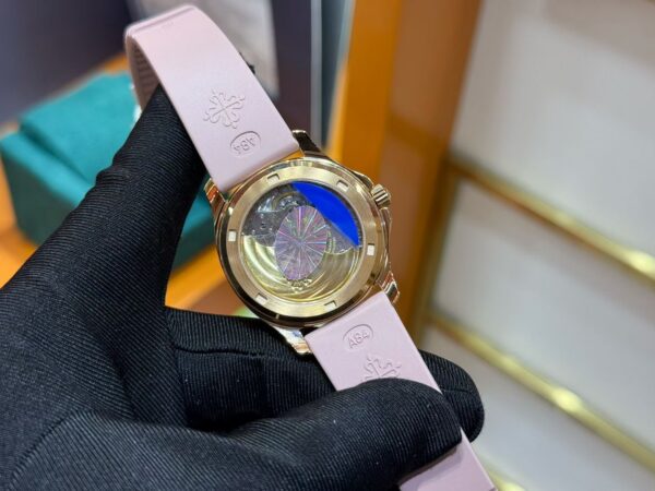Patek Philippe Aquanaut 5072R