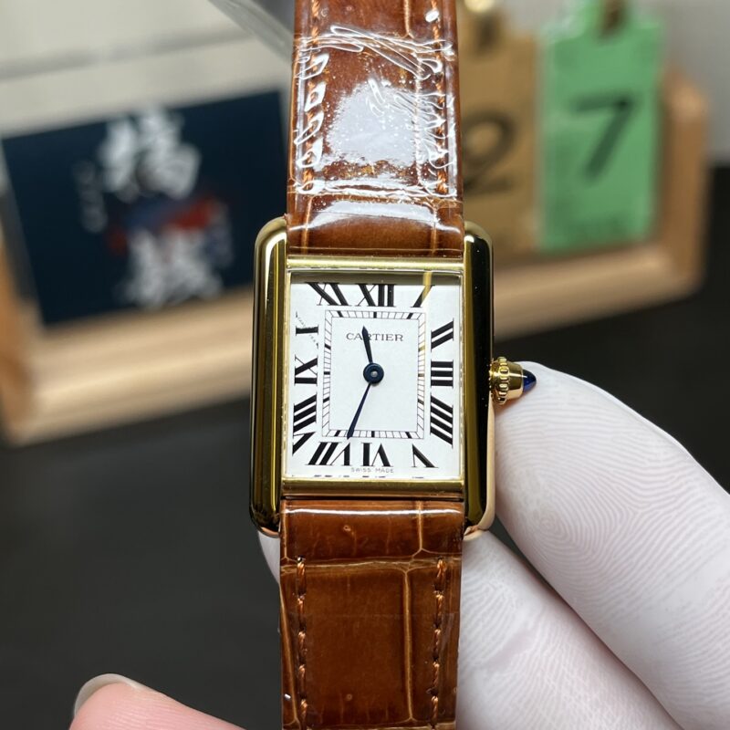 Cartier Tank (TANK) Yellow Gold