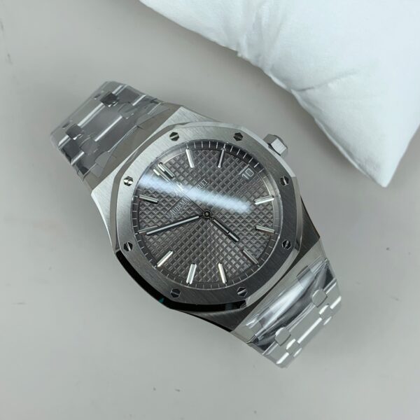 Audemars Piguet Royal Oak 15500 Gray