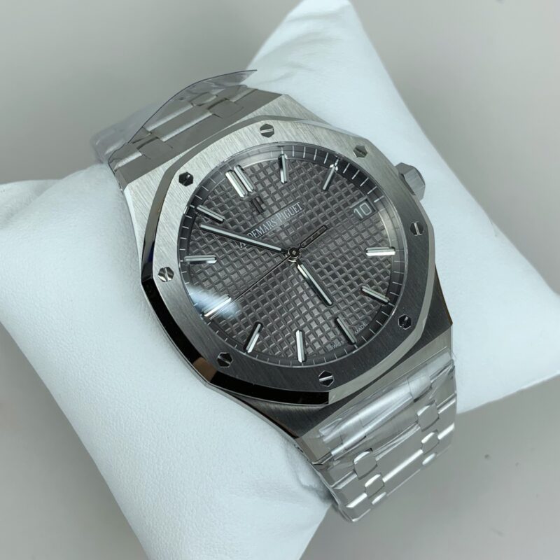 Audemars Piguet Royal Oak 15500 Gray
