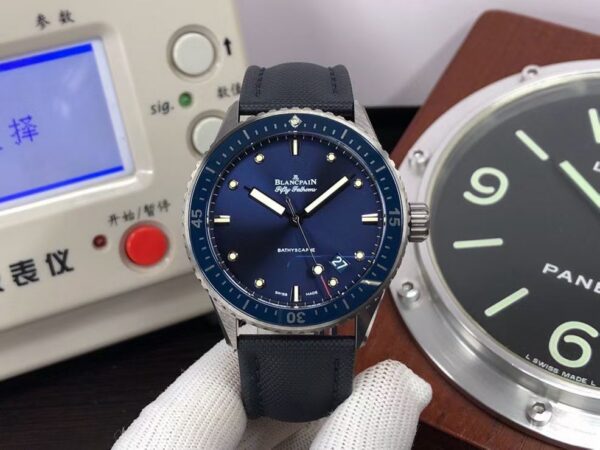 Blancpain Fifty Fathoms 5000-0240 Blue