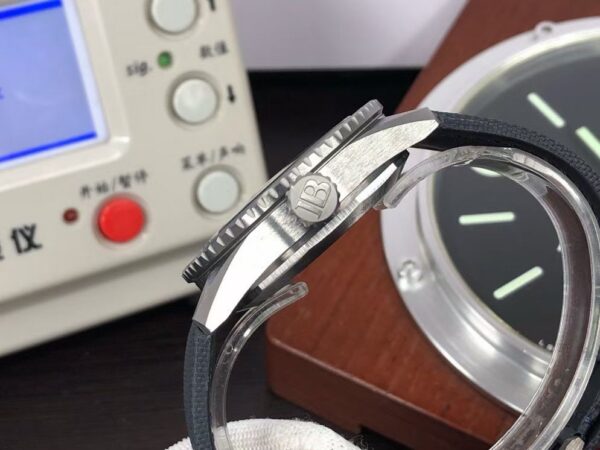 Blancpain Fifty Fathoms 5000-0240 Blue