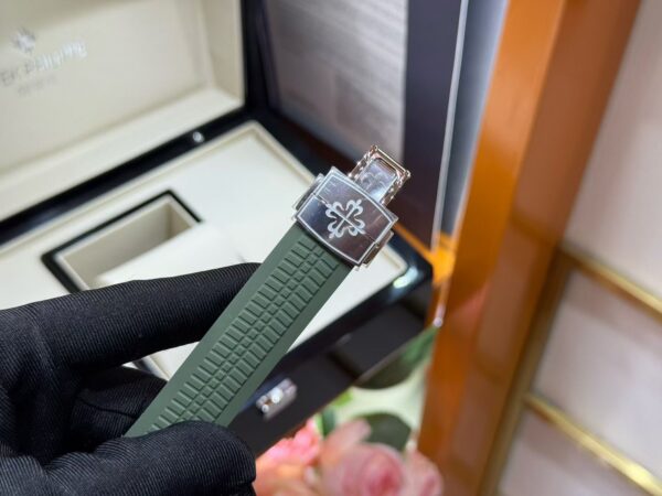 Patek Philippe Aquanaut 5168G Green