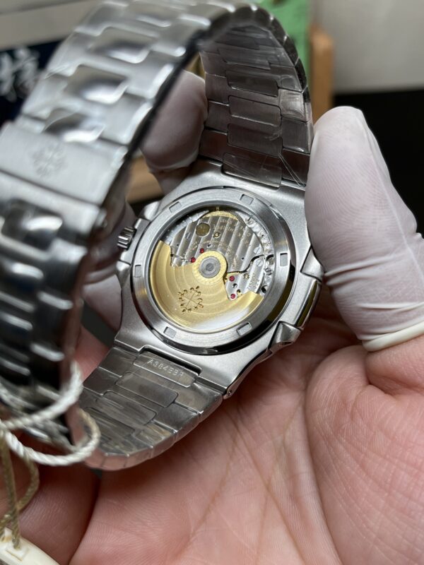 Patek Philippe Nautilus (NAUTILUS)
