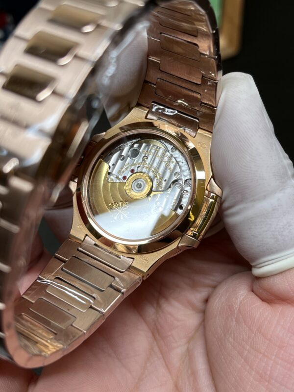 i1767825892346_8110_0_3-1.jpg Patek Philippe Nautilus (NAUTILUS)