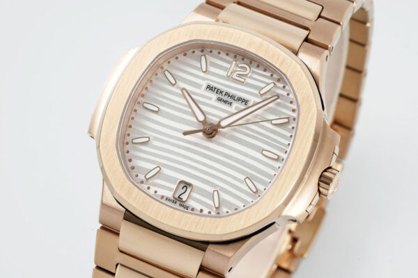 Patek Philippe Nautilus 7118 White