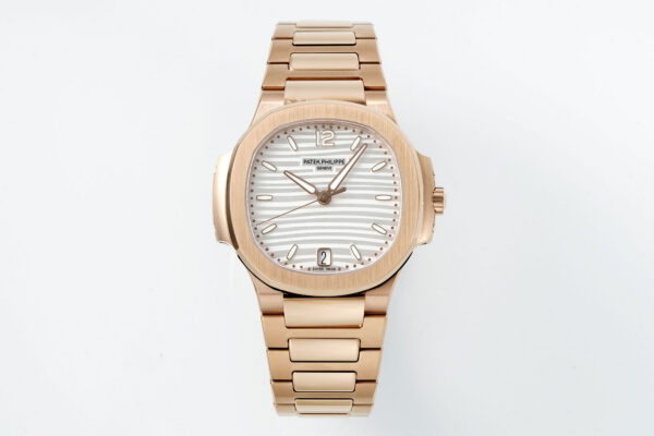 Patek Philippe Nautilus 7118 White