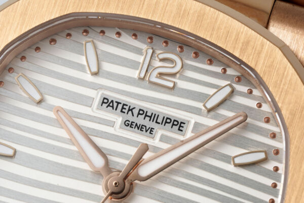 Patek Philippe Nautilus 7118 White