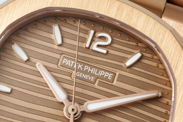 Patek Philippe Nautilus 7118 White