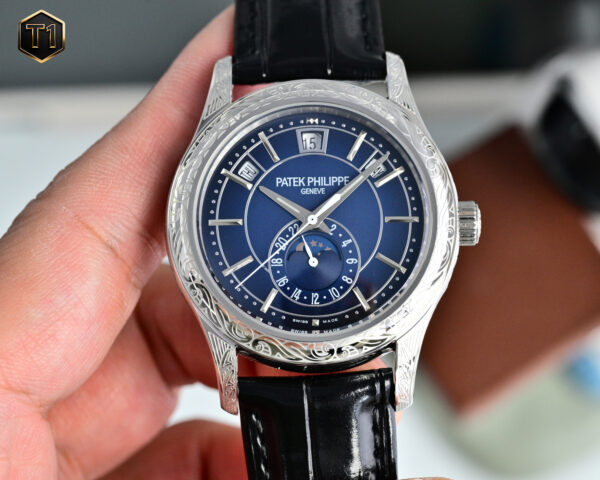 Patek Philippe Nautilus 5205G-013