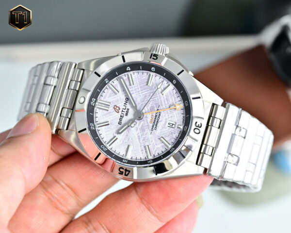 Breitling GMT-Master II (GMT-MASTER) Red