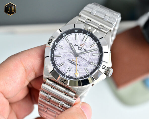 Breitling GMT-Master II (GMT-MASTER) Red
