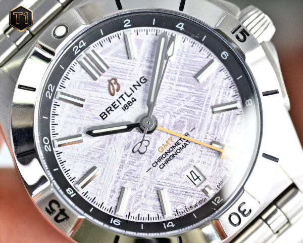 Breitling GMT-Master II (GMT-MASTER) Red