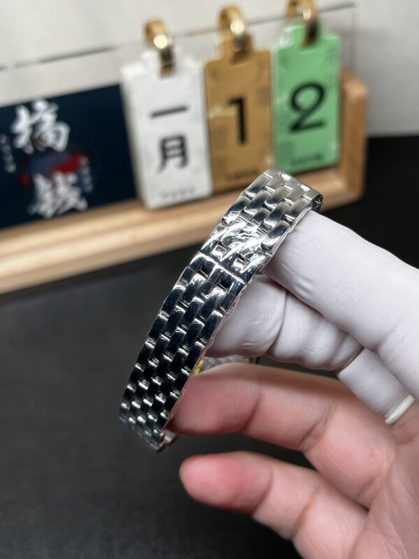 i1768169380349_6899_0_4.jpg Cartier Panthere (PANTHERE)