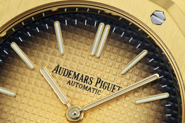 Audemars Piguet Royal Oak 28800 Smoked