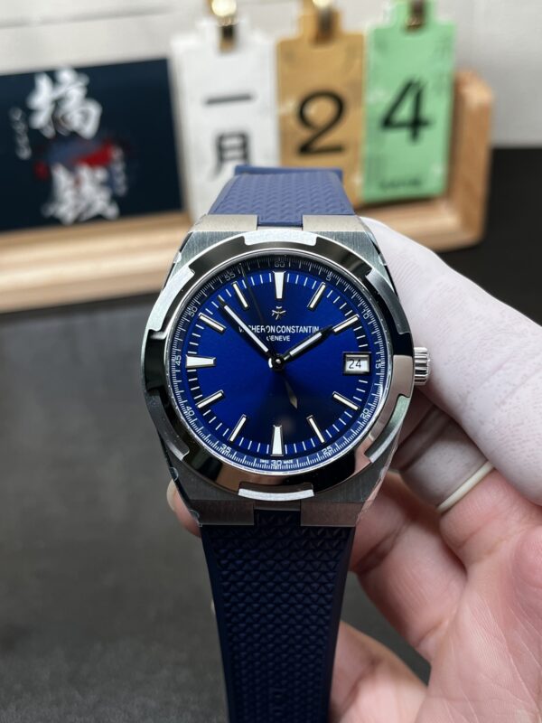 i1769191846038_5586_0_0.jpg Vacheron Constantin Overseas (OVERSEAS) Blue