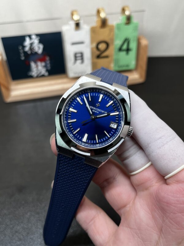 i1769191846680_3087_0_5.jpg Vacheron Constantin Overseas (OVERSEAS) Blue