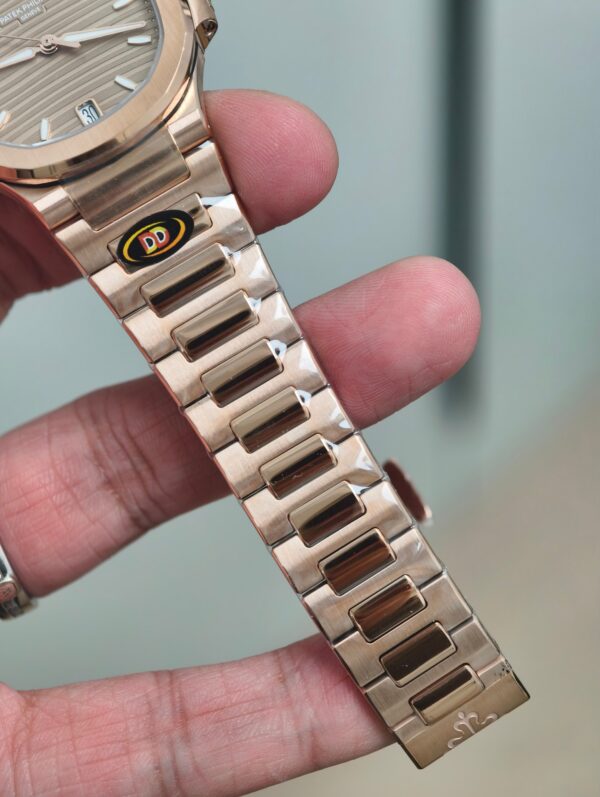 Patek Philippe Nautilus 7118 Rose Gold