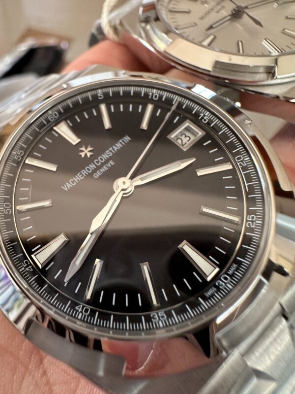 Vacheron Constantin Overseas 4500V Blue
