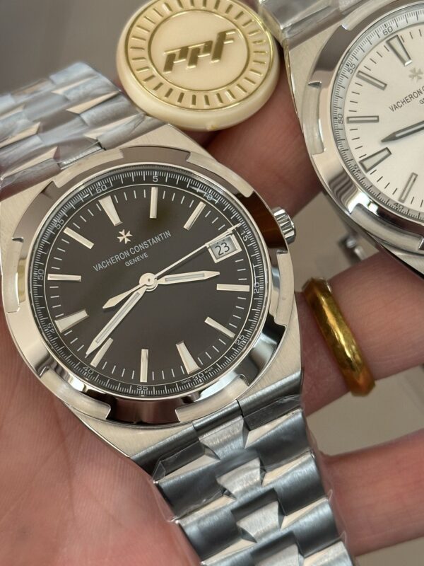 Vacheron Constantin Overseas 4500V Blue