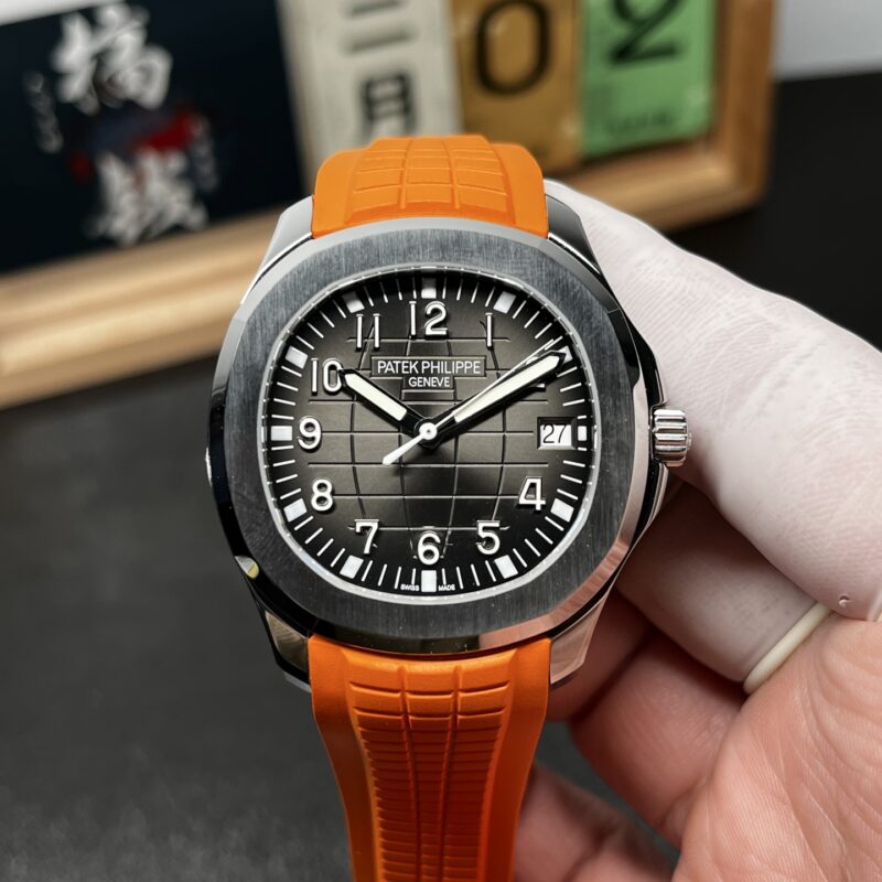 i1770028453305_1422_0_0-1.jpg Patek Philippe Aquanaut (AQUANAUT)