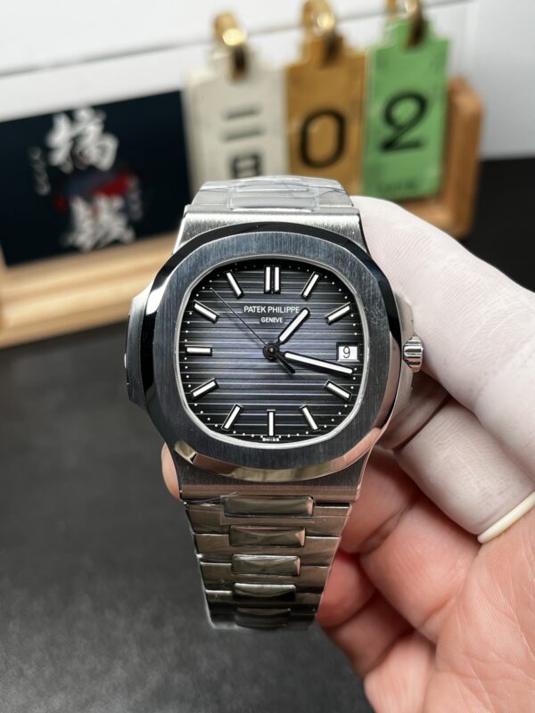 i1770028487249_8937_0_0-1.jpg Patek Philippe Nautilus (NAUTILUS)