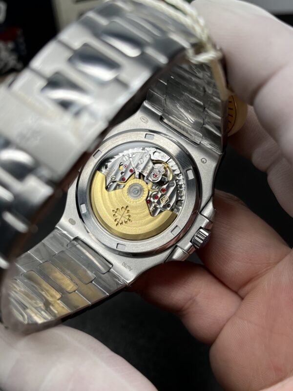 Patek Philippe Nautilus (NAUTILUS)