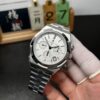 Vacheron Constantin Overseas (OVERSEAS) White