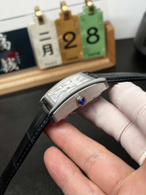 i1772220025504_7531_0_1-1.jpg Cartier Tank (TANK)