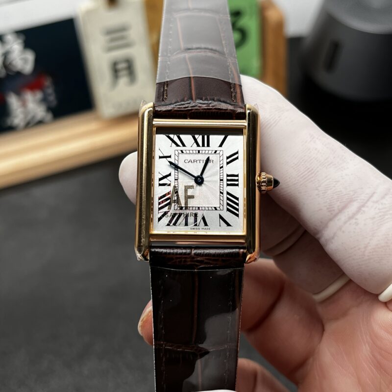 Cartier Tank (TANK) Rose Gold
