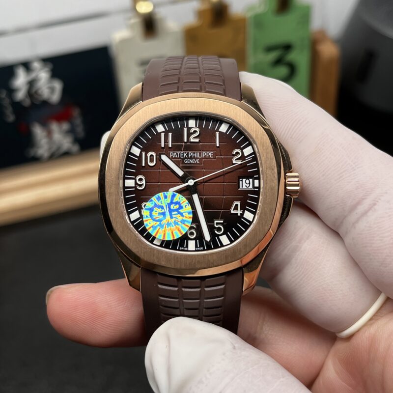 i1772515406704_3131_0_0-1.jpg Patek Philippe Aquanaut (AQUANAUT) Rose Gold