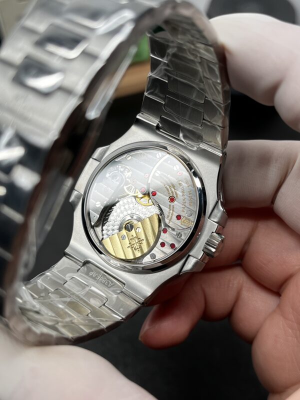 Patek Philippe Nautilus 5712