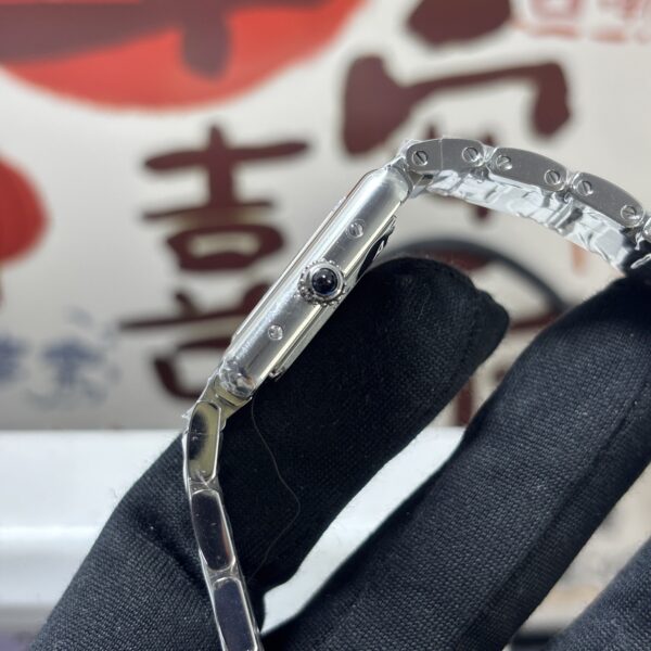 Cartier Tank (TANK)