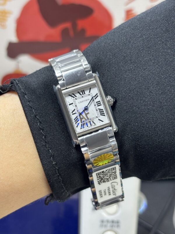 Cartier Tank (TANK)
