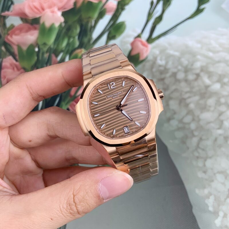 Patek Philippe Nautilus 7118