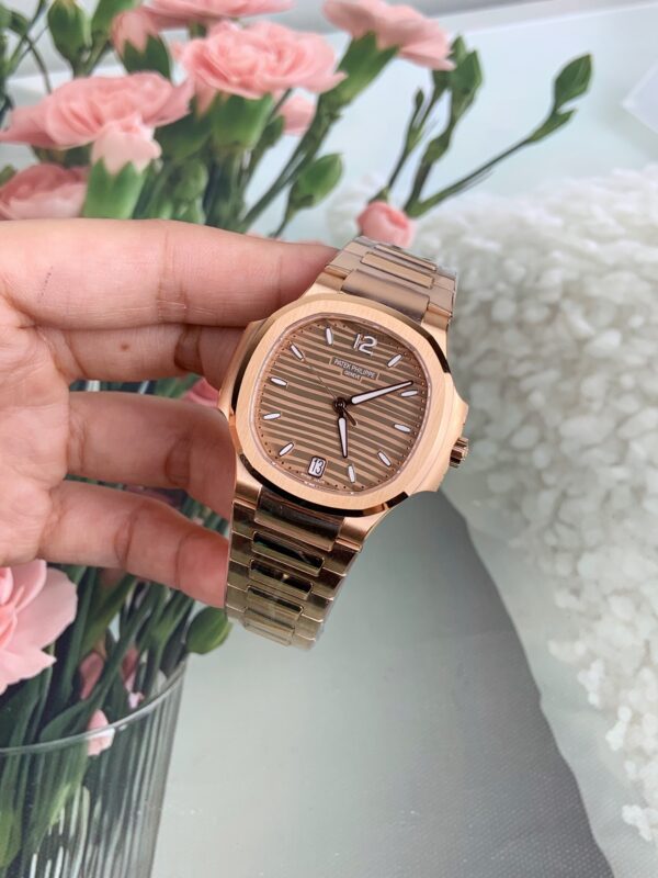 Patek Philippe Nautilus 7118