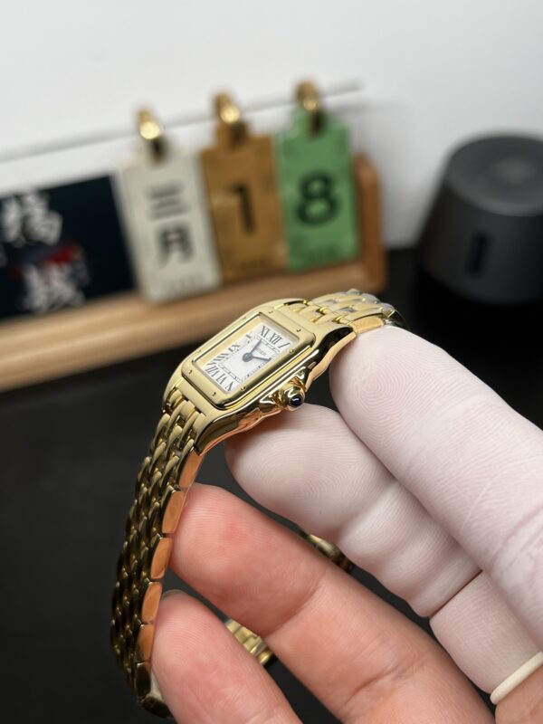 Cartier Panthere (PANTHERE)