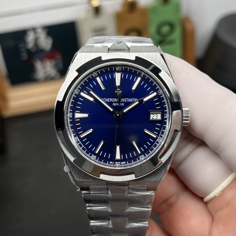 Vacheron Constantin Overseas 4500V Blue