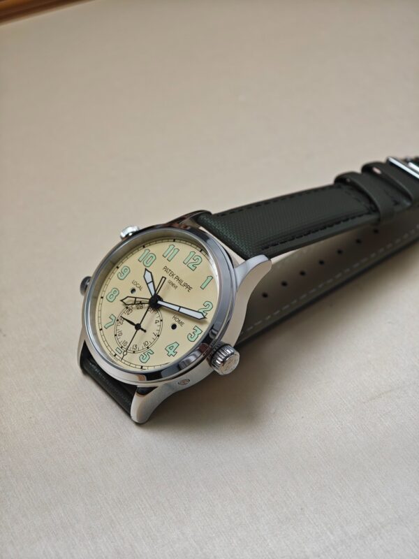 Patek Philippe Watch 5524G
