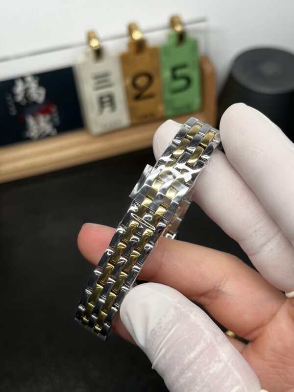 Cartier Panthere (PANTHERE)