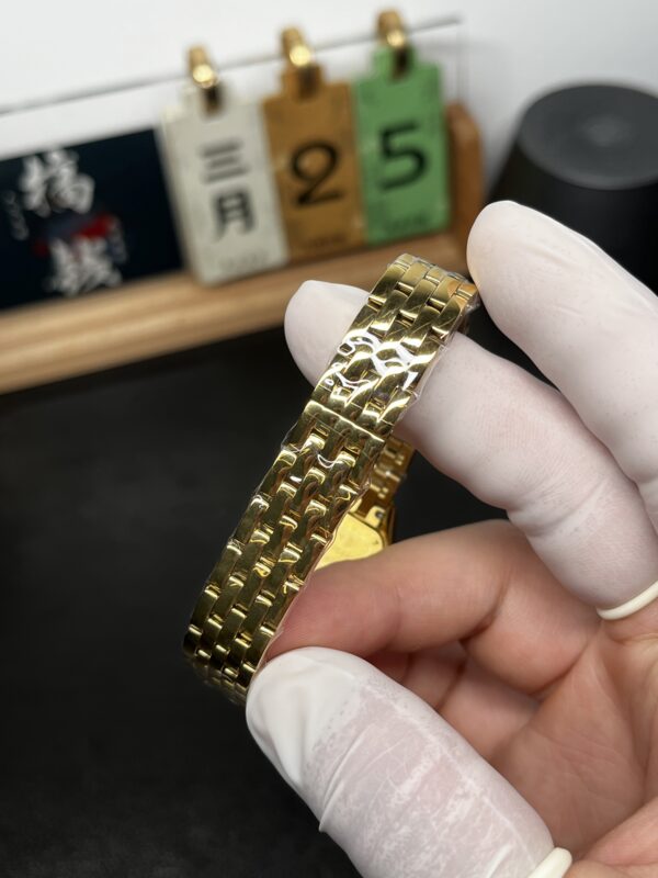 Cartier Panthere (PANTHERE)