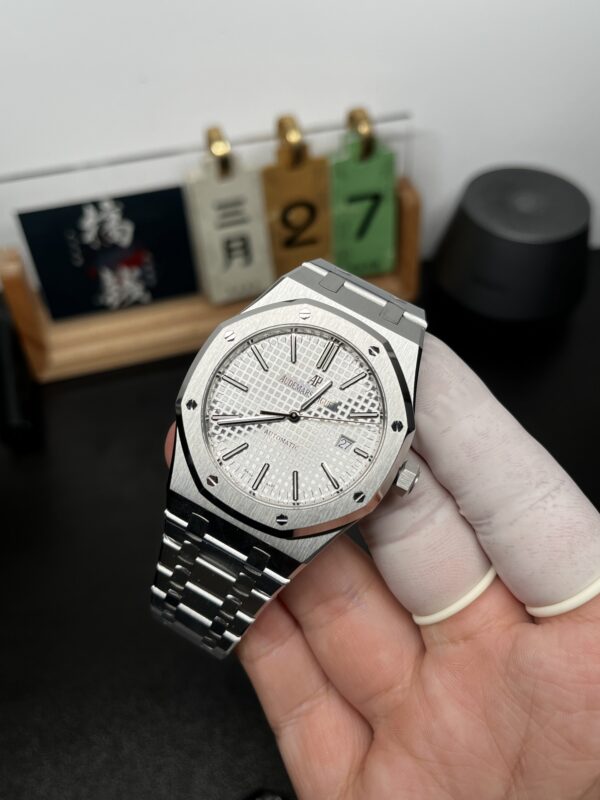 Audemars Piguet Royal Oak 15400