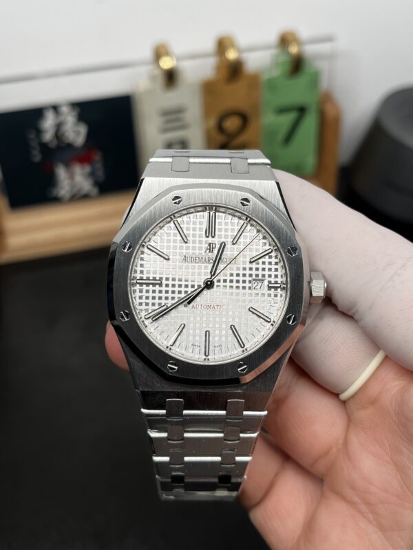 Audemars Piguet Royal Oak 15400